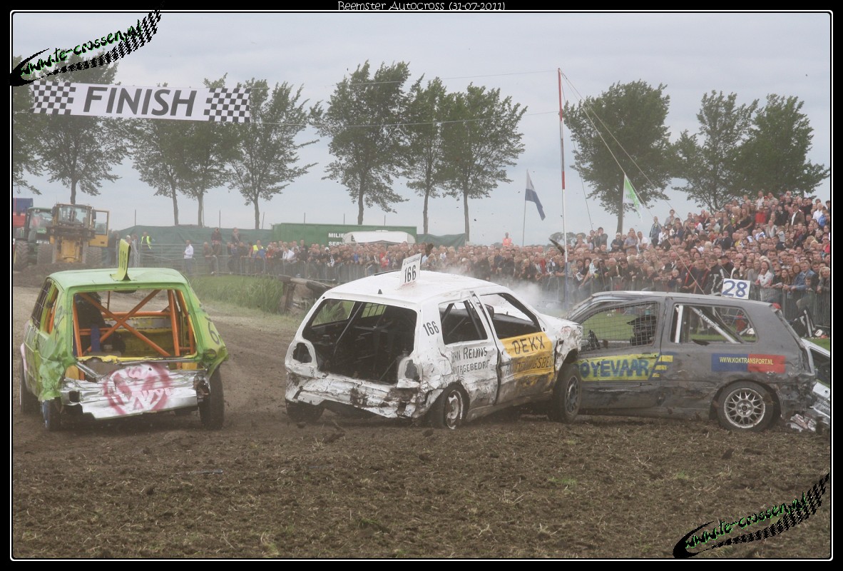 1182x800 pixels (295K)