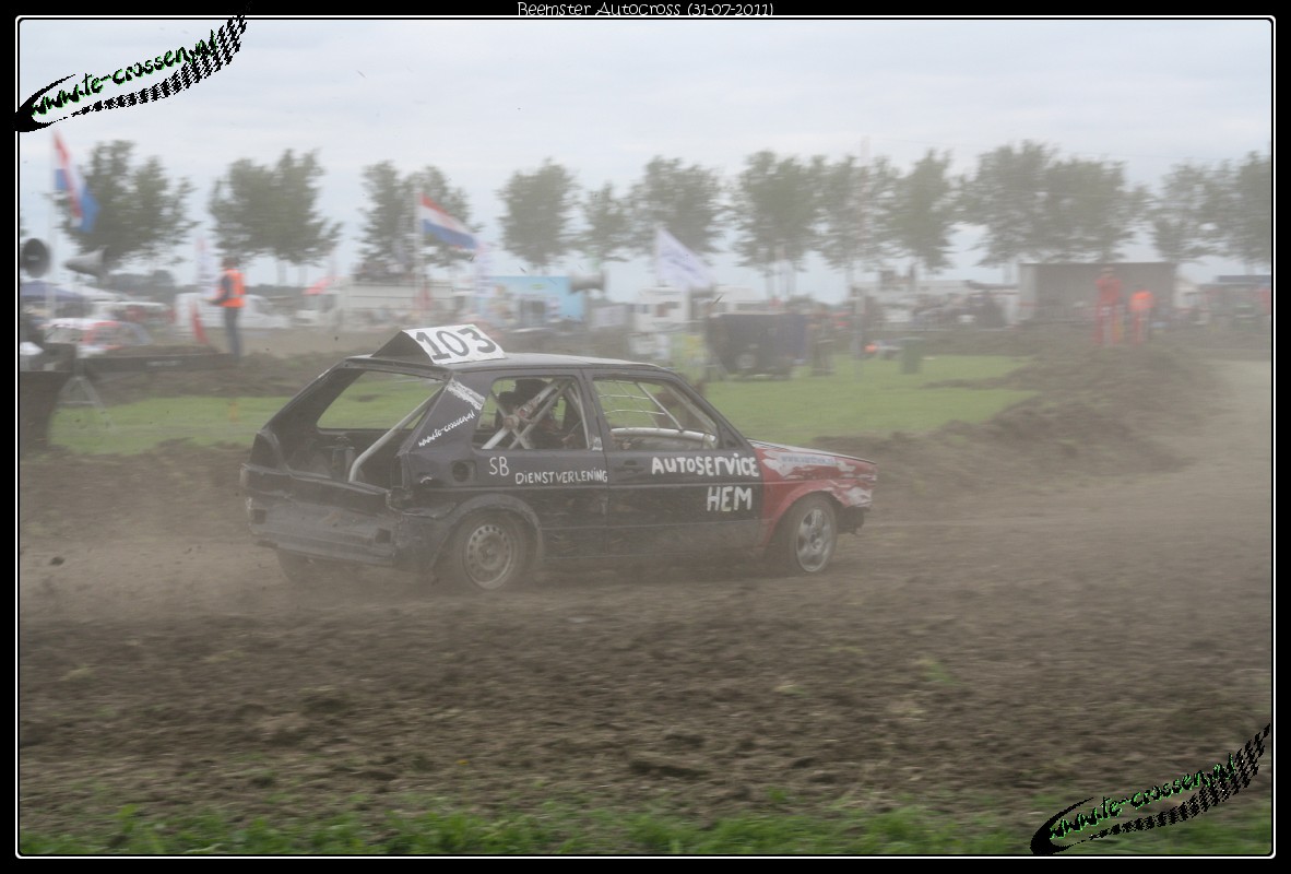 1182x800 pixels (182K)