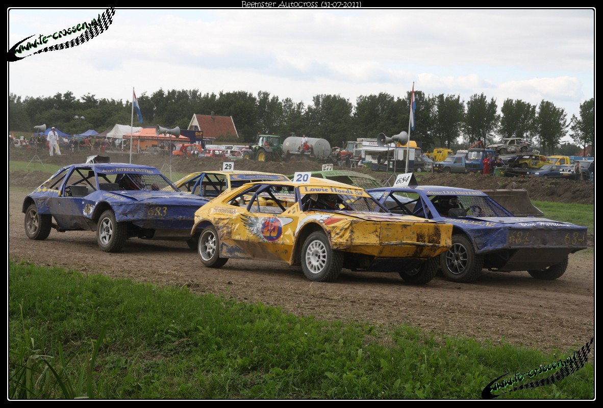 1182x800 pixels (297K)