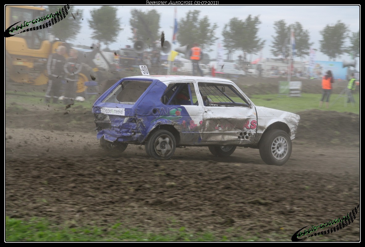 1182x800 pixels (225K)