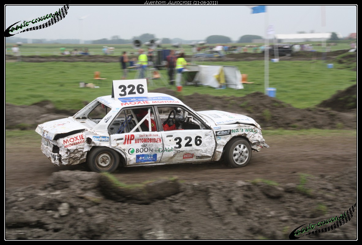 1182x800 pixels (230K)