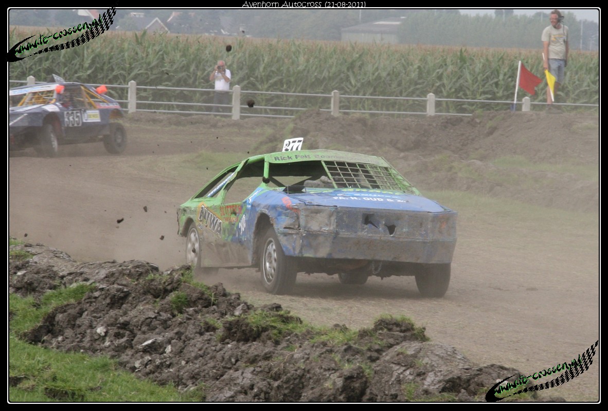 1182x800 pixels (233K)