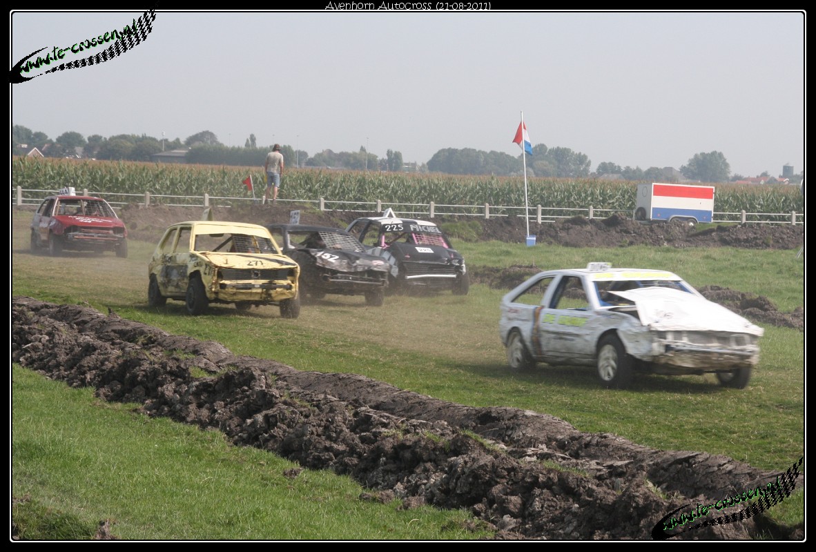 1182x800 pixels (275K)