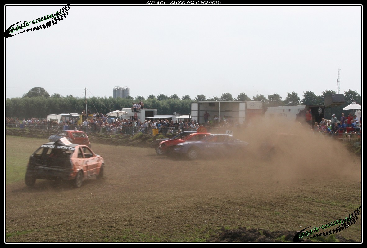 1182x800 pixels (194K)