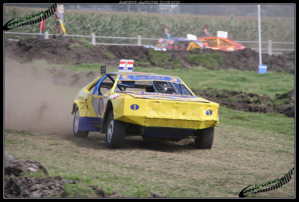 1182x800 pixels (235K)