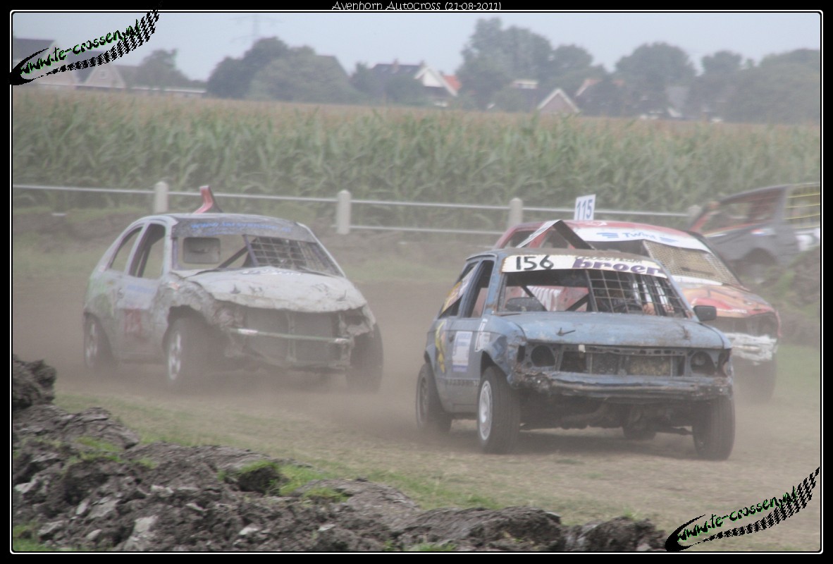 1182x800 pixels (185K)