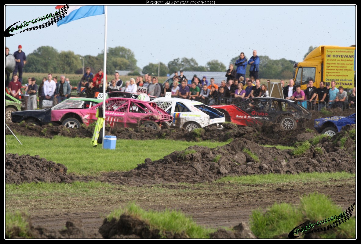 1182x800 pixels (295K)