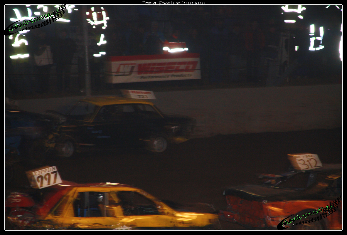 1182x800 pixels (1.182K)