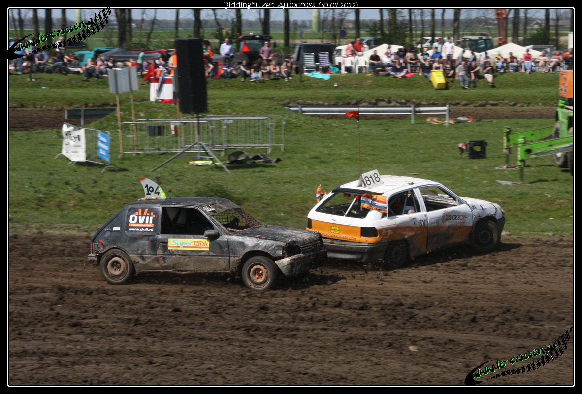 1182x800 pixels (1.302K)