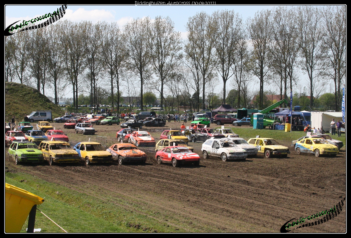 1181x800 pixels (1.598K)