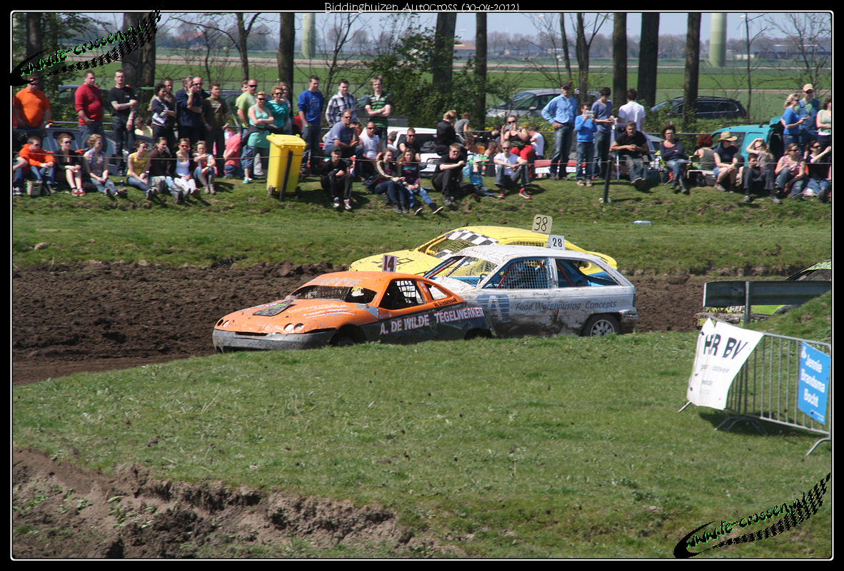 1182x800 pixels (1.599K)