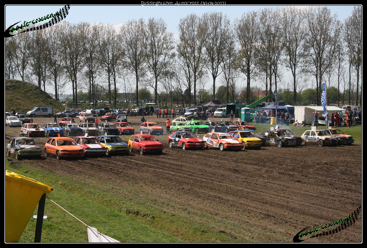 1182x800 pixels (1.711K)