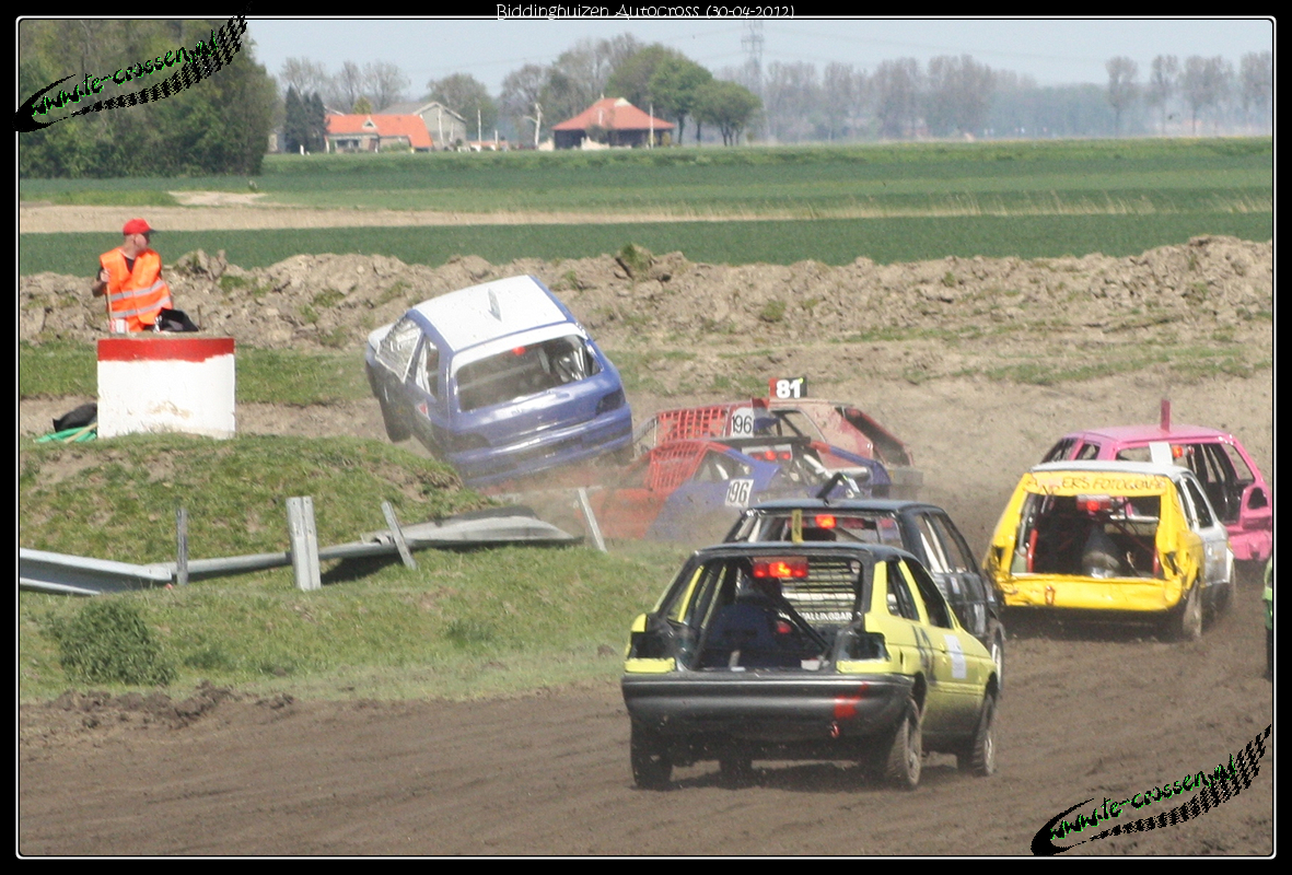 1181x800 pixels (1.177K)