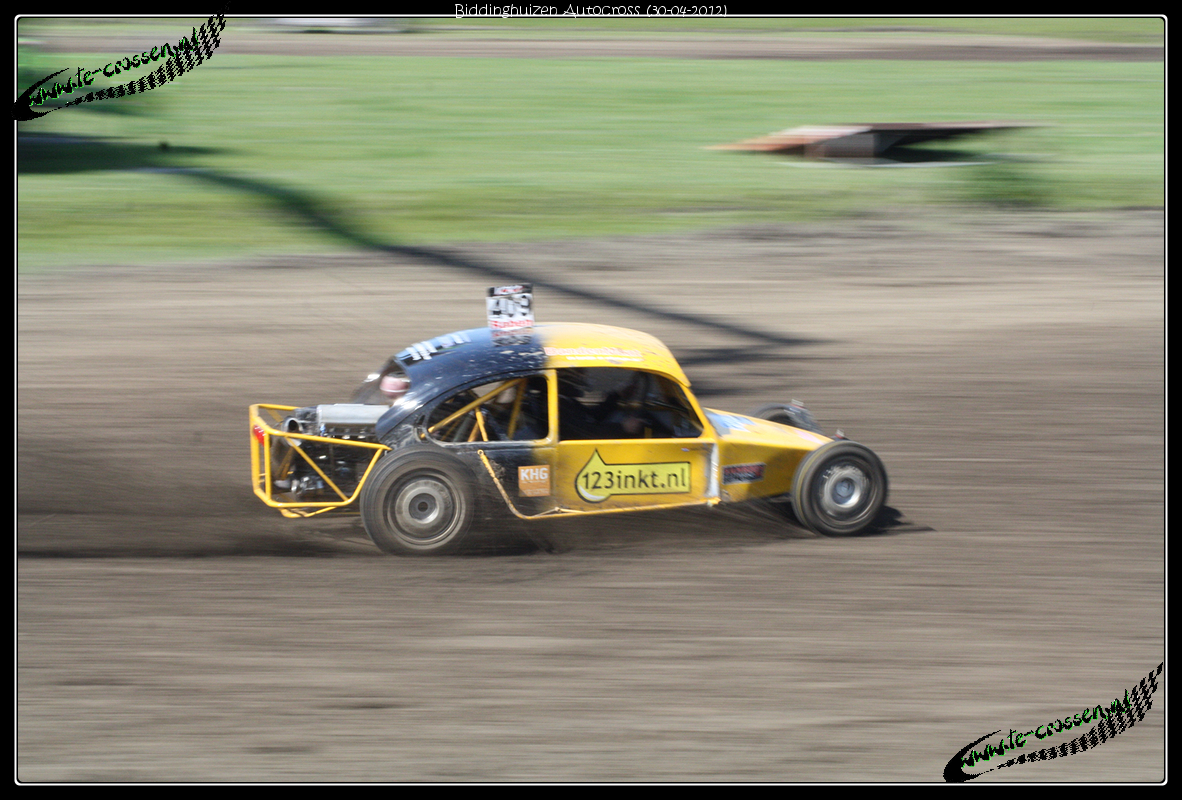 1182x800 pixels (1.205K)