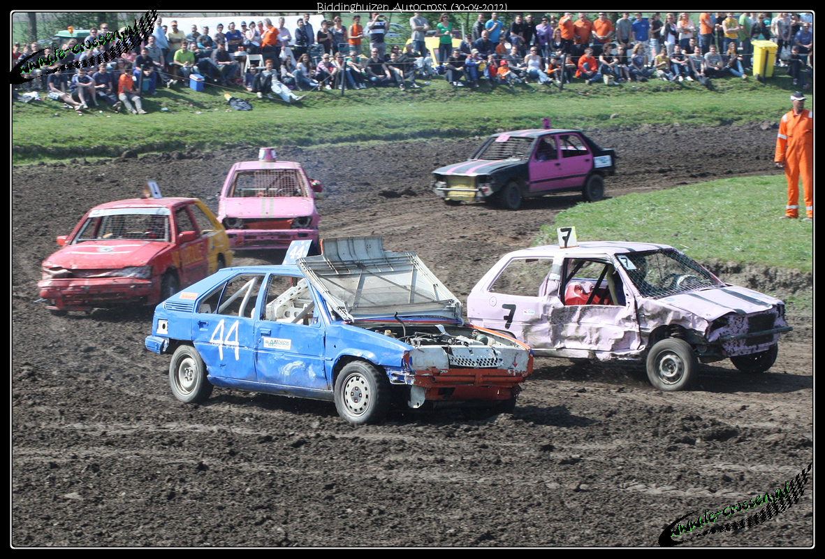 1181x800 pixels (1.544K)