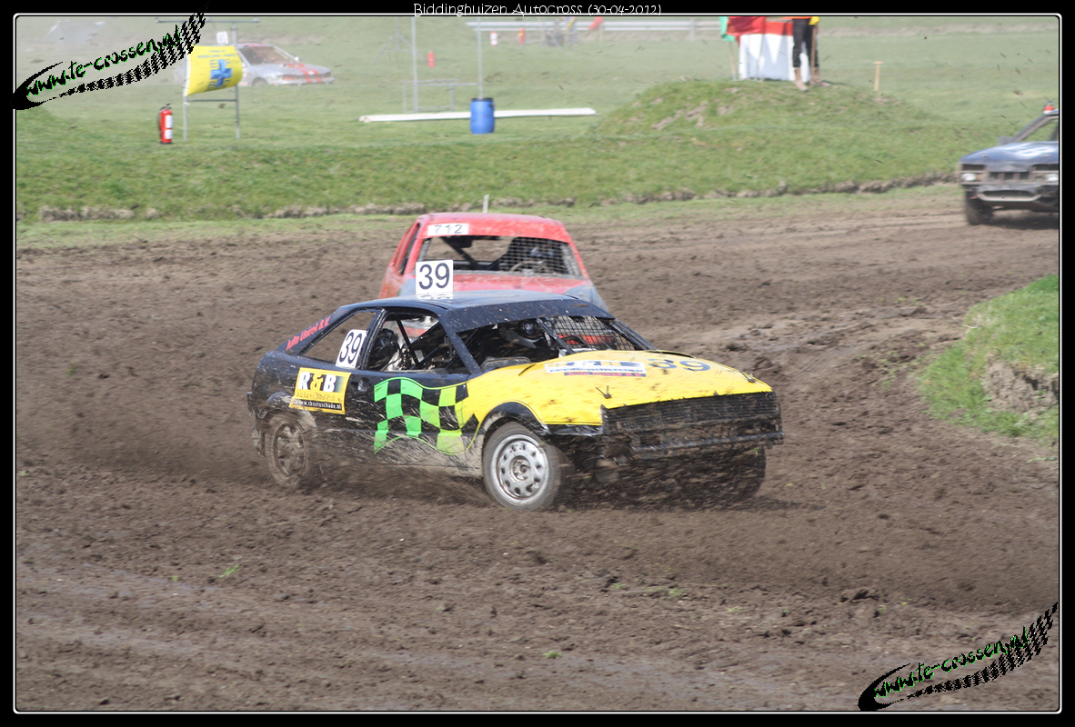 1182x800 pixels (1.261K)