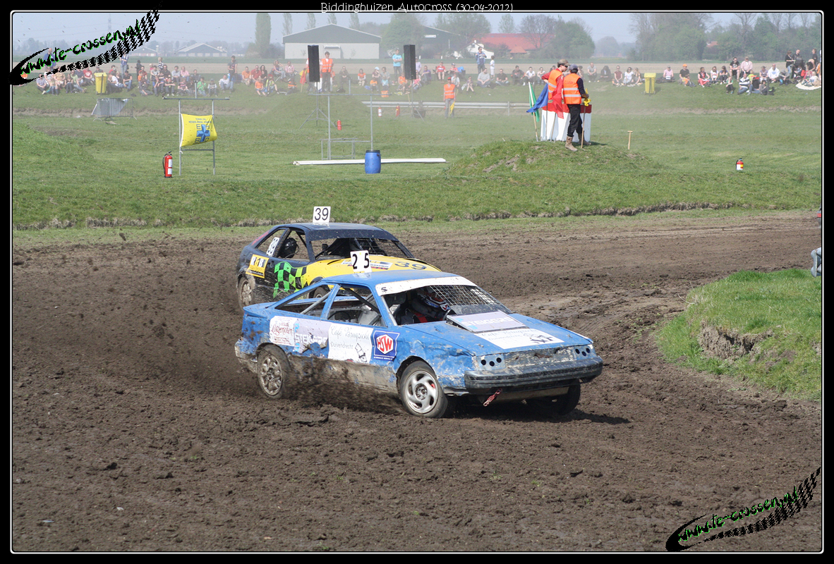 1182x800 pixels (1.526K)