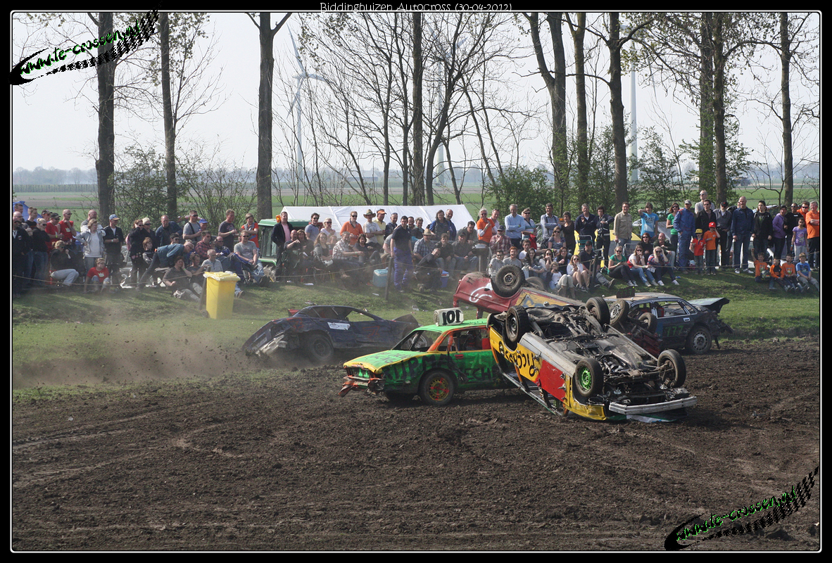 1182x800 pixels (1.637K)