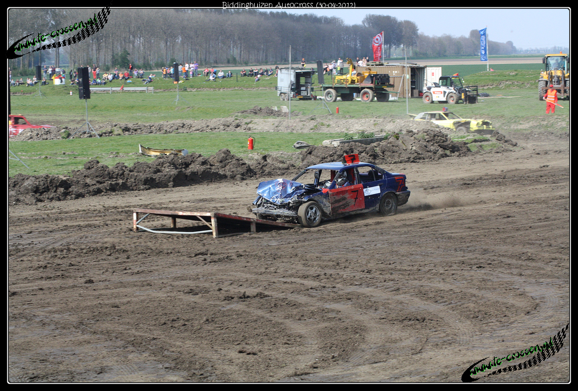 1182x800 pixels (1.493K)