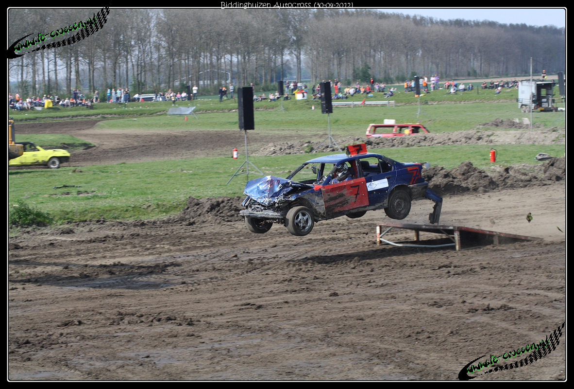 1182x800 pixels (1.461K)