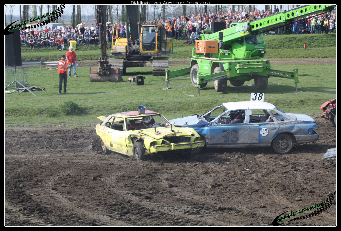 1182x800 pixels (1.572K)