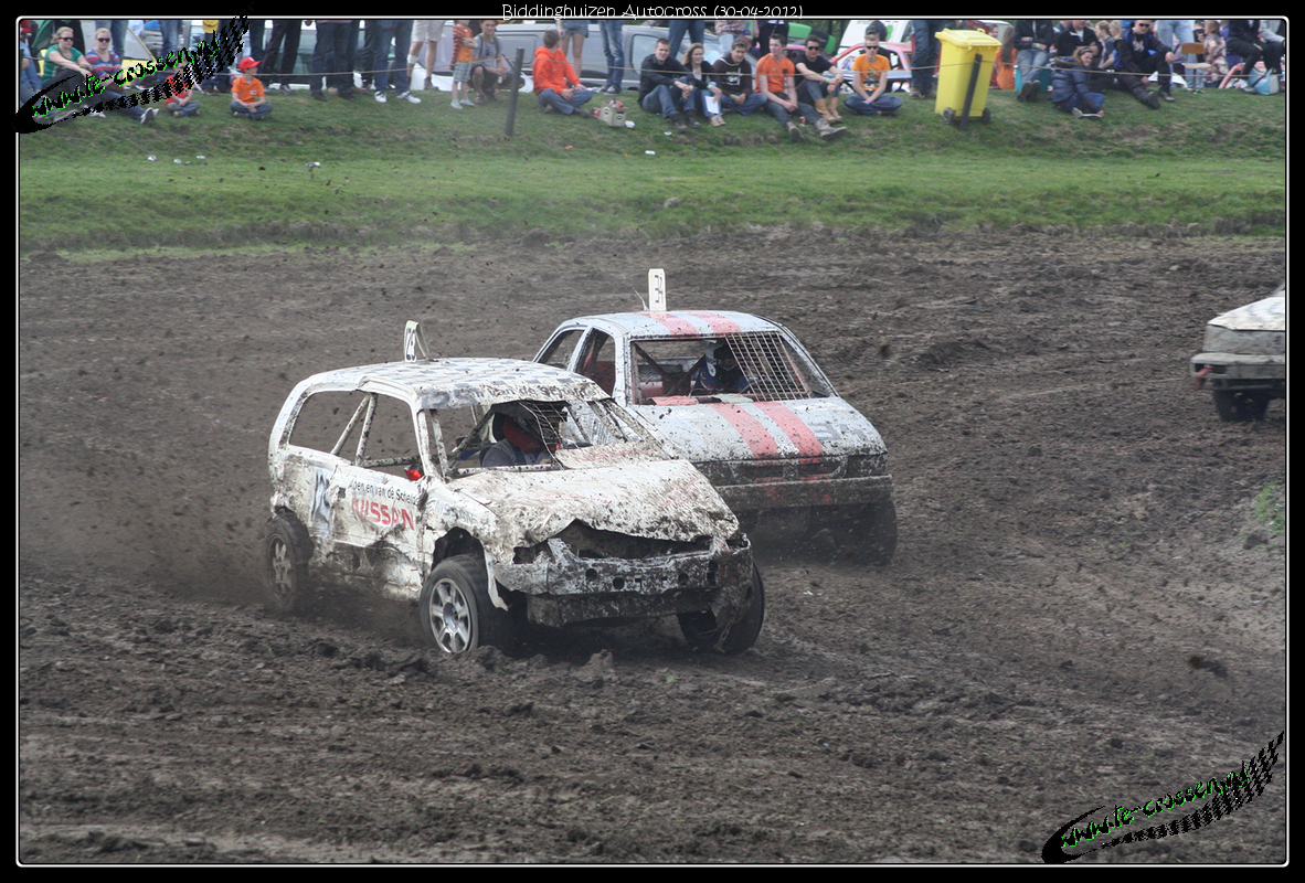 1182x800 pixels (1.447K)