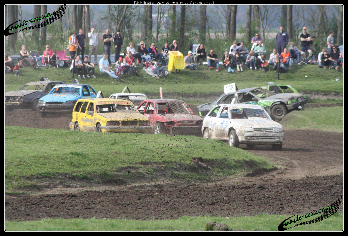 1182x800 pixels (1.530K)