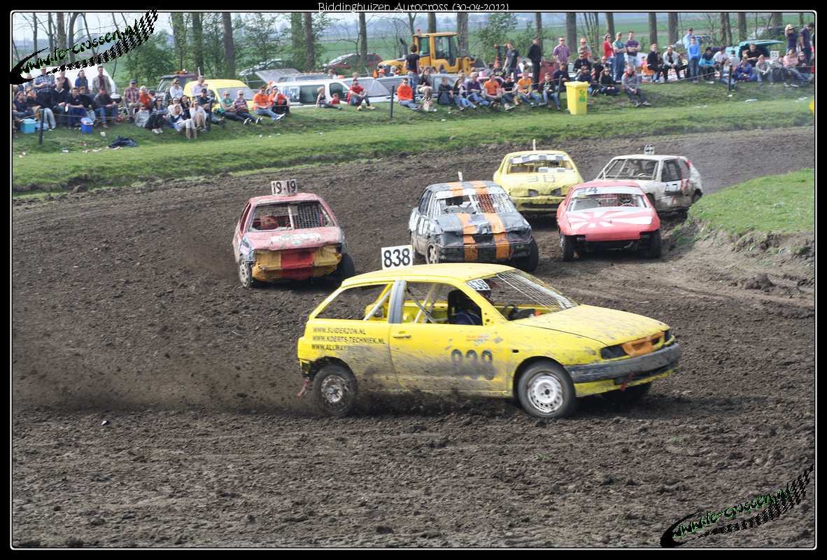 1182x800 pixels (1.606K)