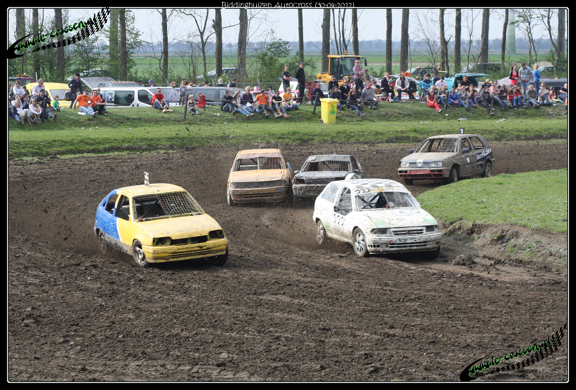 1182x800 pixels (1.635K)