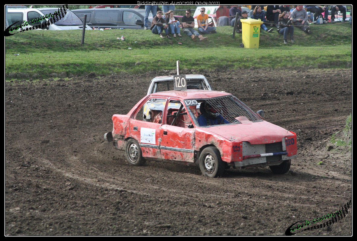 1182x800 pixels (1.583K)