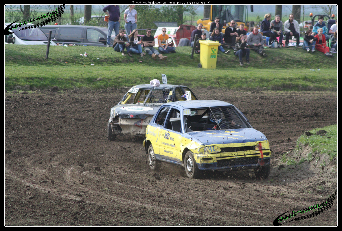 1182x800 pixels (1.565K)