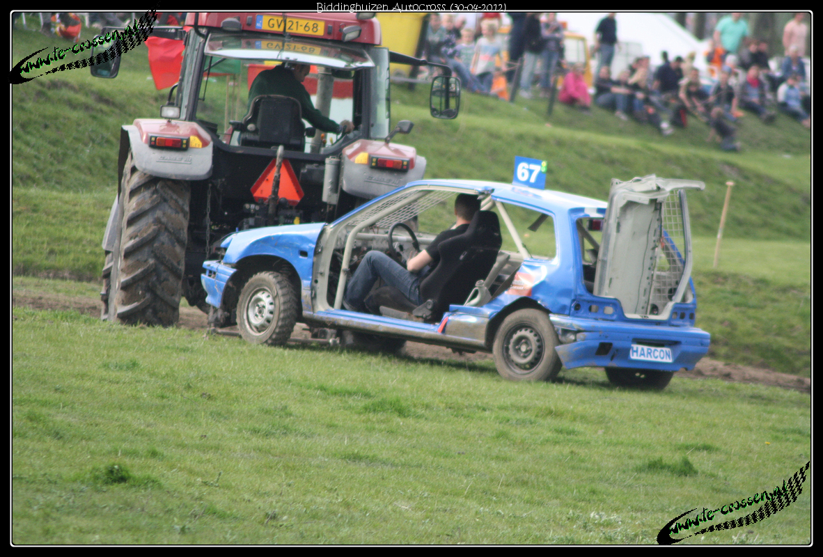 1182x800 pixels (1.365K)