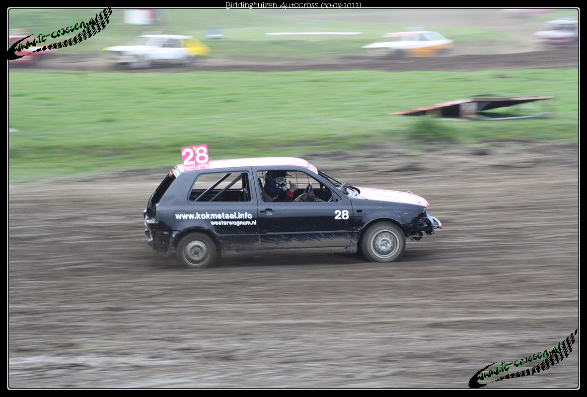 1182x800 pixels (1.208K)