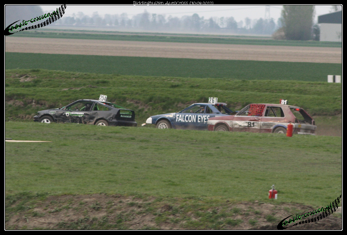 1181x800 pixels (1.136K)