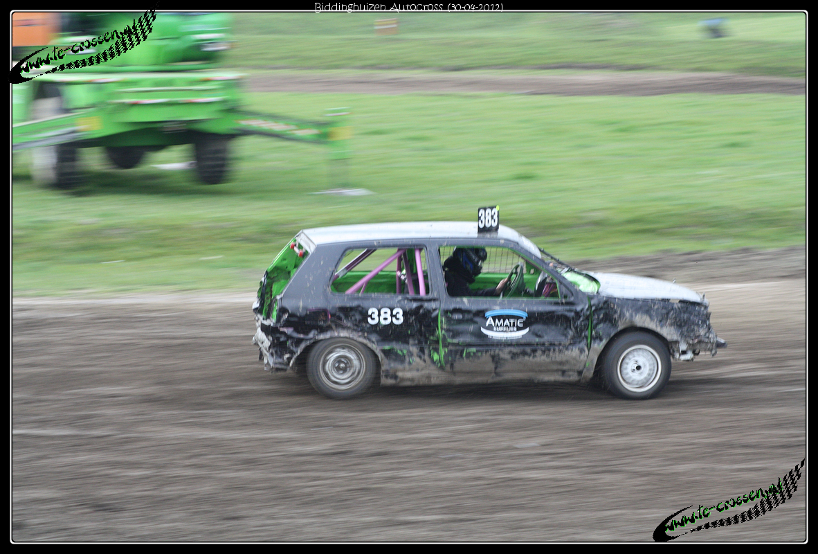 1182x800 pixels (1.236K)