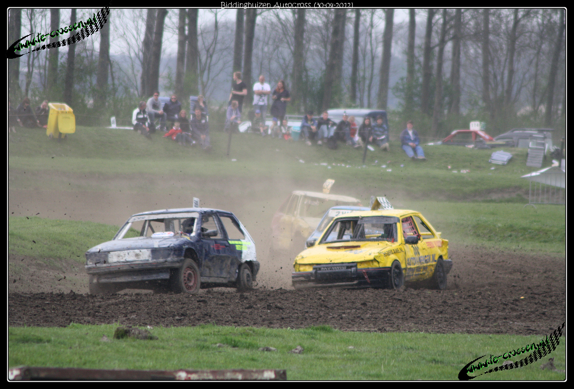 1182x800 pixels (1.297K)