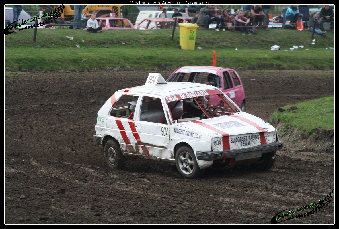 1182x800 pixels (1.416K)