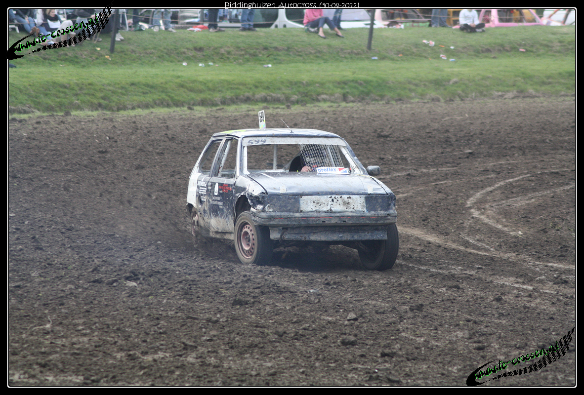 1182x800 pixels (1.388K)