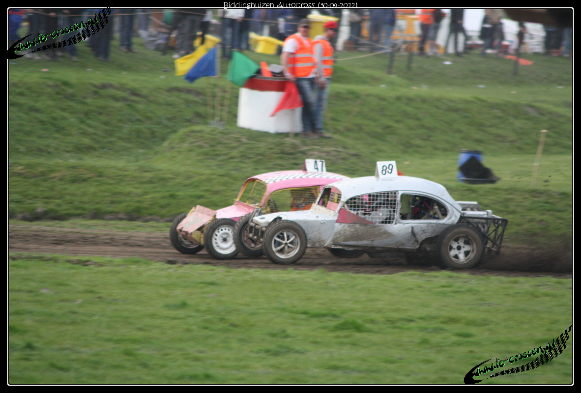 1182x800 pixels (1.257K)