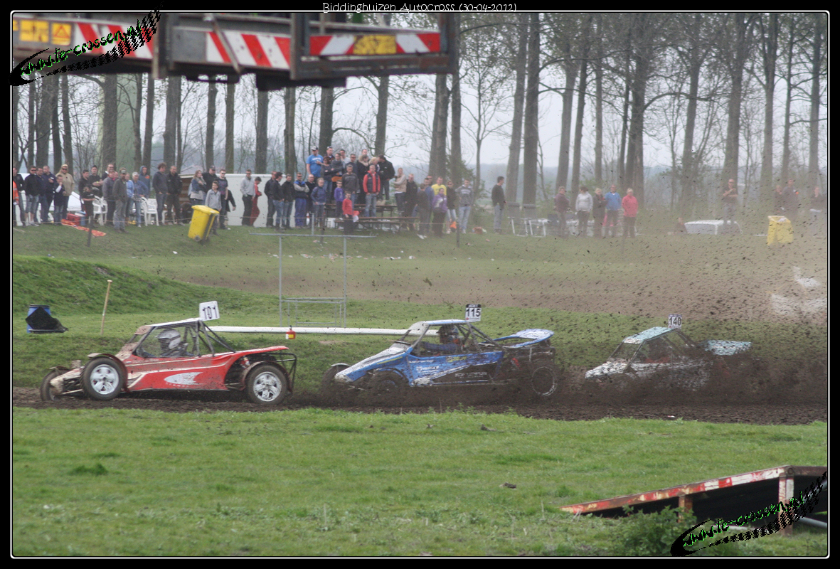 1181x800 pixels (1.367K)