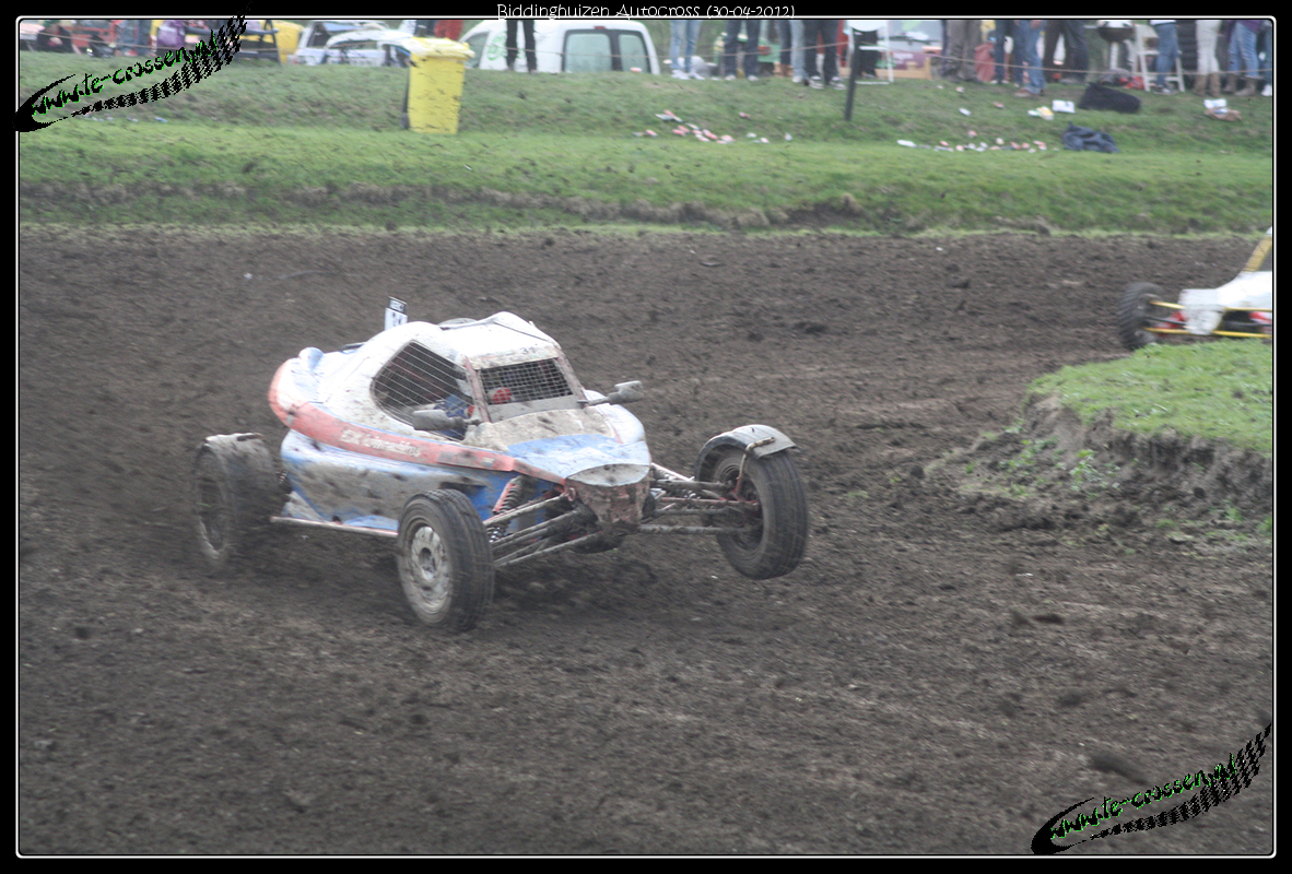 1182x800 pixels (1.301K)