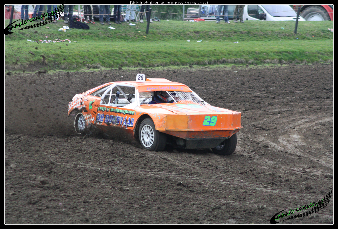 1182x800 pixels (1.484K)