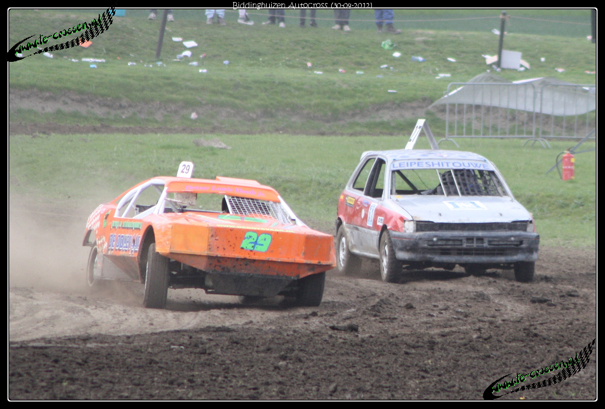 1182x800 pixels (1.170K)