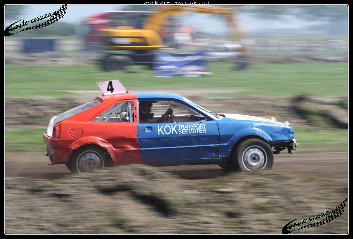1182x800 pixels (117K)