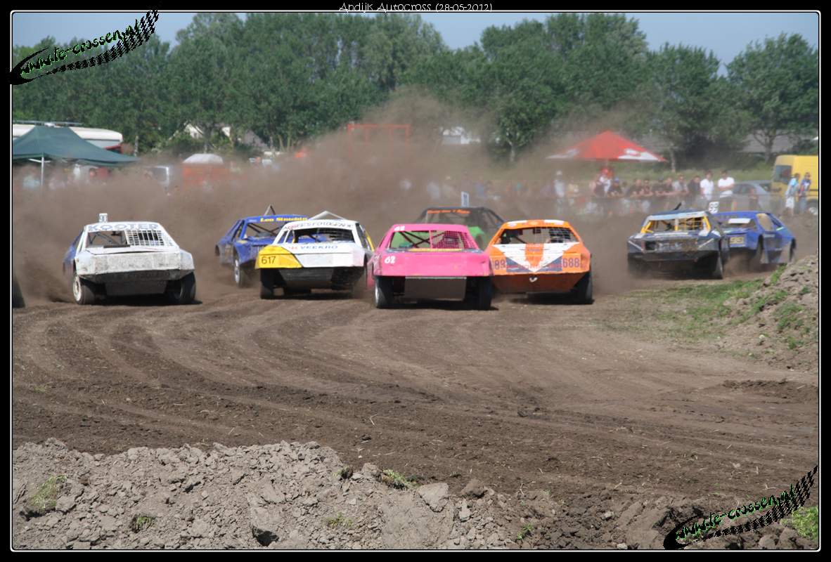 1182x800 pixels (151K)