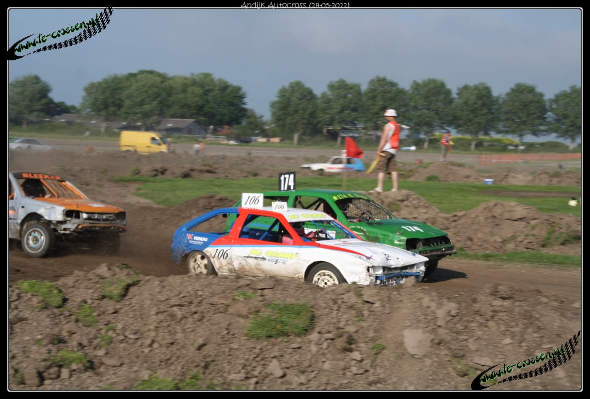 1182x800 pixels (125K)