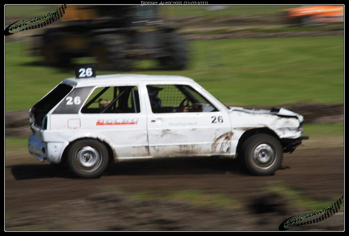 1182x800 pixels (95K)