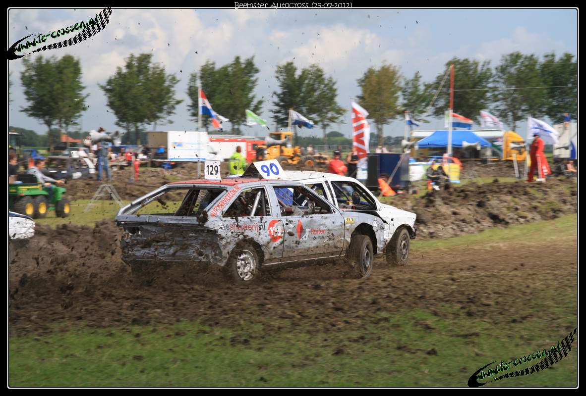 1182x800 pixels (151K)