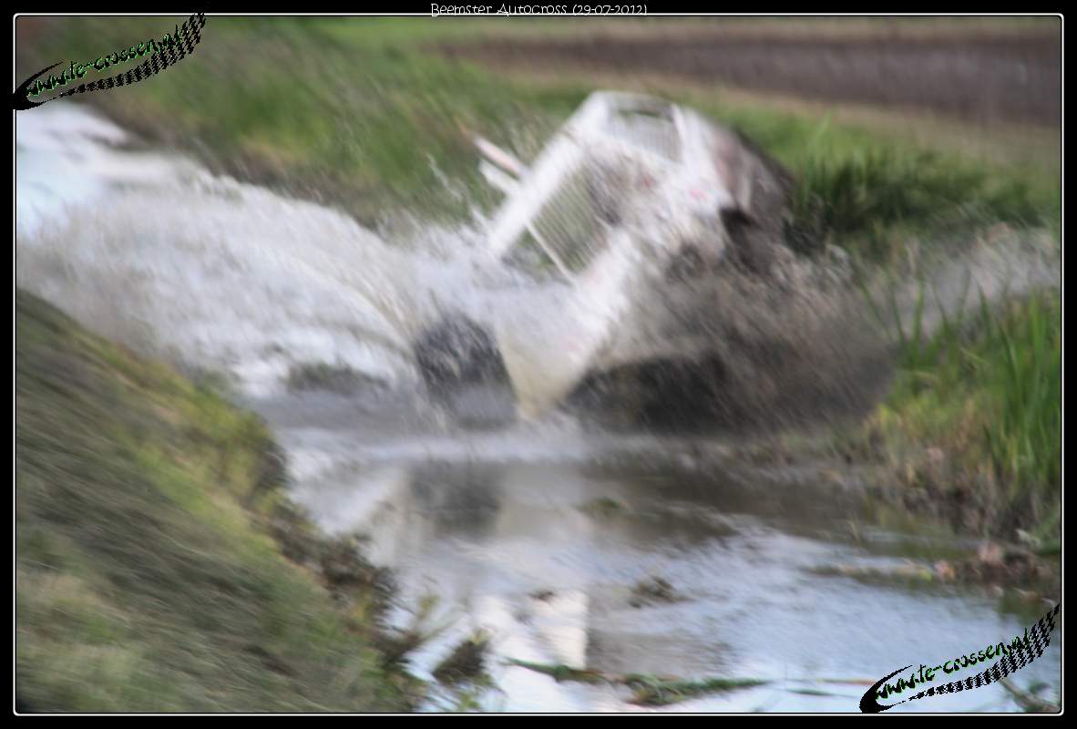 1182x800 pixels (95K)
