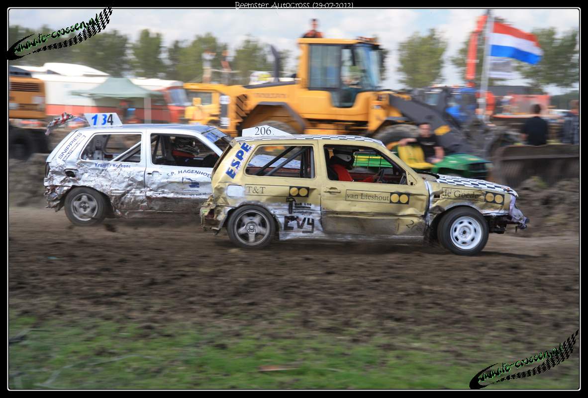 1182x800 pixels (140K)